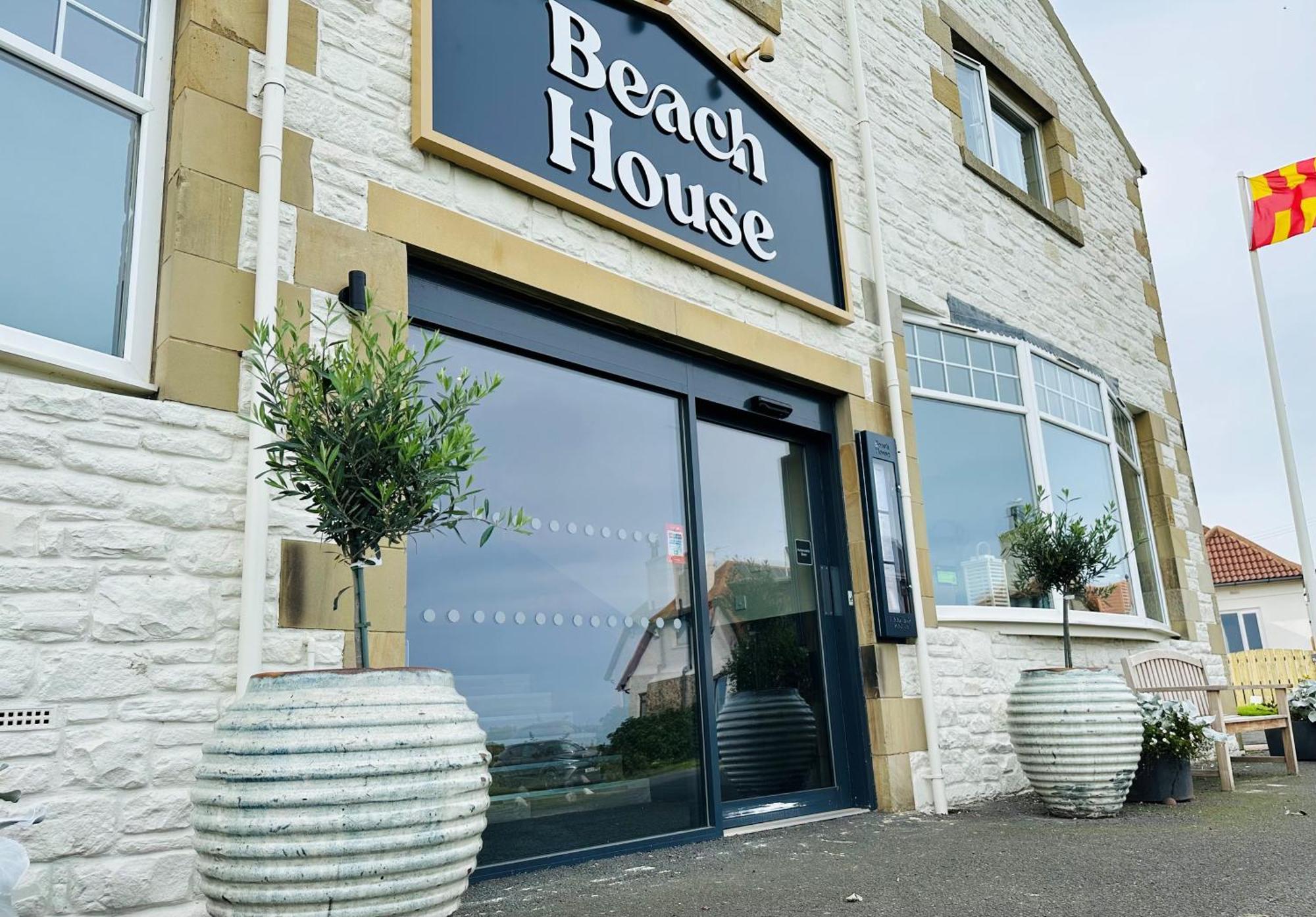 Beach House Hotel Seahouses Kültér fotó